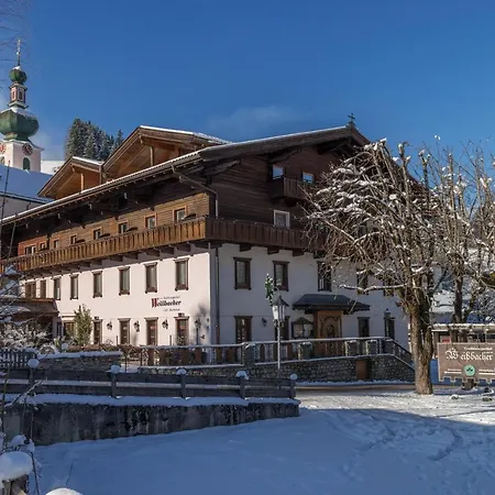 Traditionsgasthof Weissbacher - Wildschoenau Premium Card Inkludiert 3*