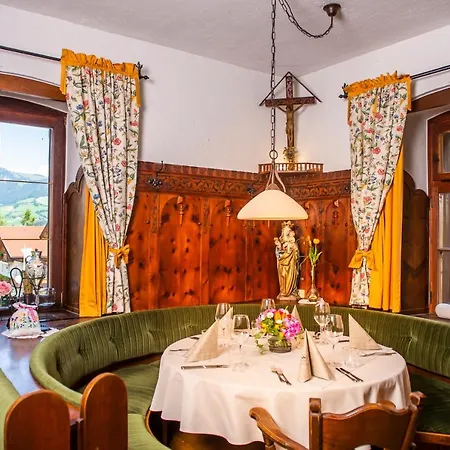 Traditionsgasthof Weissbacher Auffach