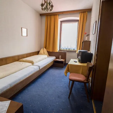 Traditionsgasthof Weissbacher Auffach