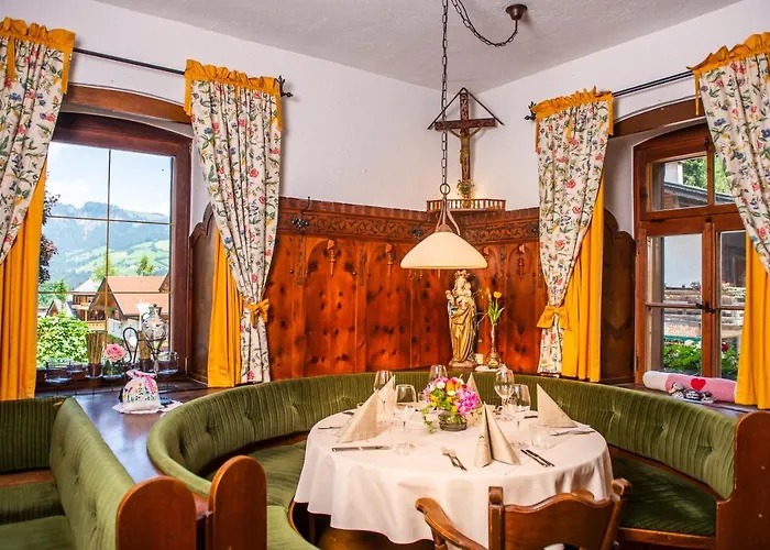 Traditionsgasthof Weissbacher اوفاش