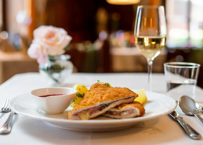 بيت ضيافة Traditionsgasthof Weissbacher 3*