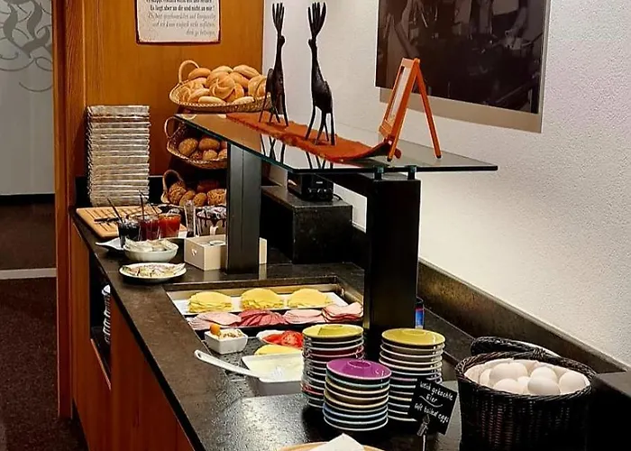 Traditionsgasthof Weissbacher بيت ضيافة اوفاش