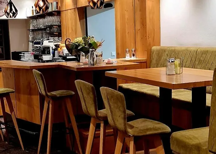 بيت ضيافة Traditionsgasthof Weissbacher اوفاش